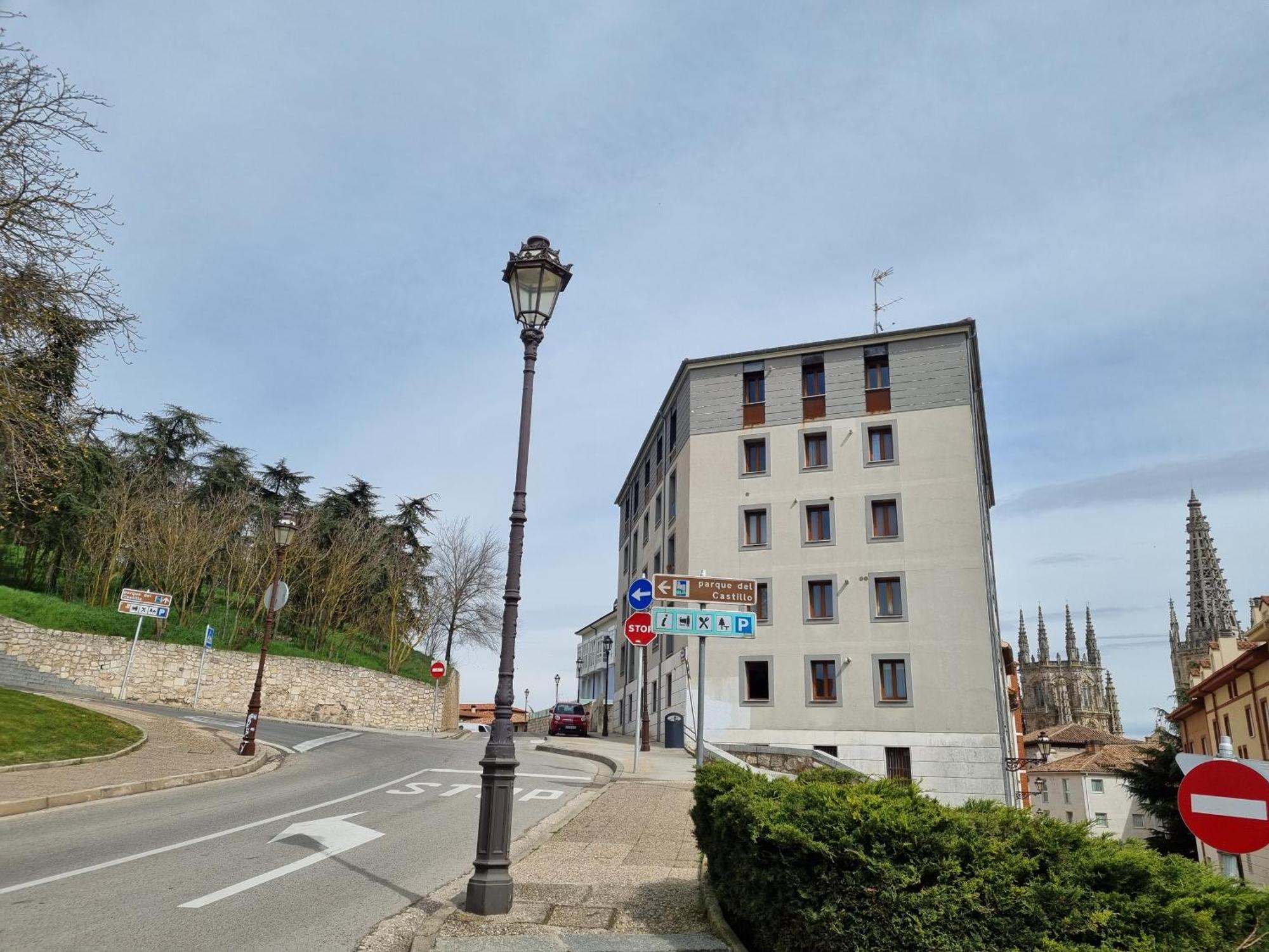 Cathedral And Castle Apartment Burgo Екстериор снимка